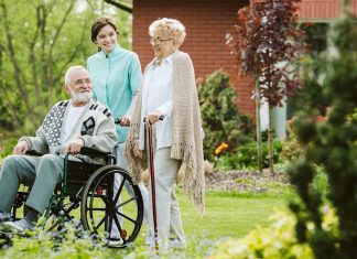 Пансионат для пожилых: алгоритм выбора